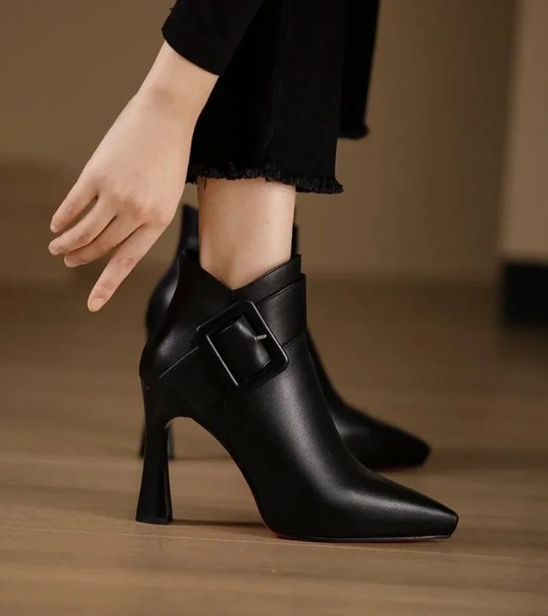 Ria - Auffällige Chelsea-Stiefelette