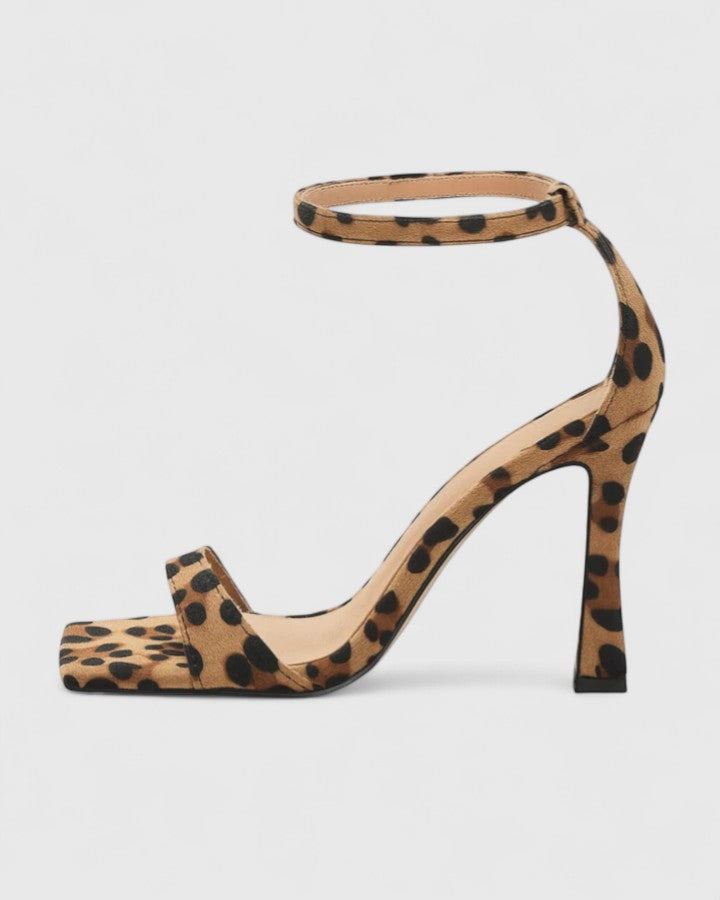 Lidia - Courageous Sandal