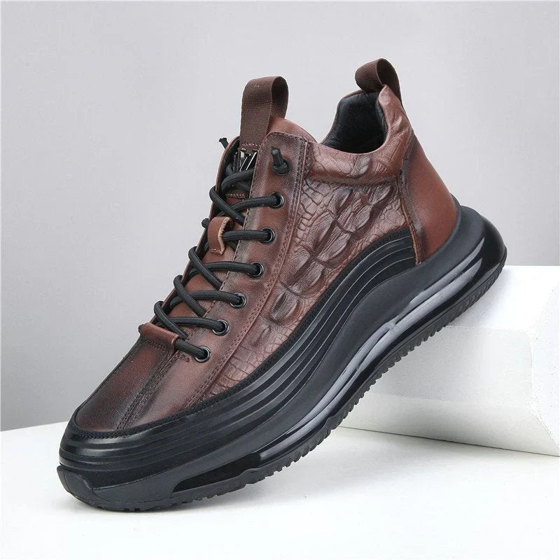CASUAL / LEISURE SHOES